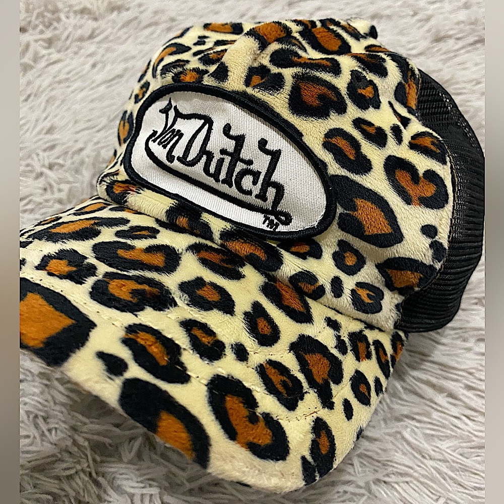 Von Dutch hat